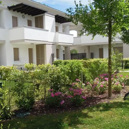 아파트 One Bedroom Close To The